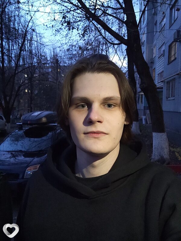 Ярослав, 20, Ростове-на-Дону — анкета №3918399