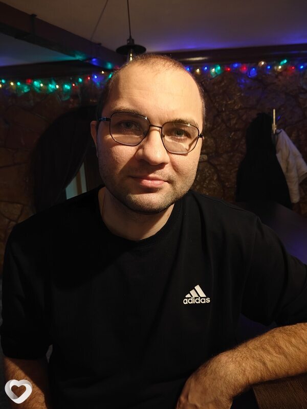 Виктор, 31, Темрюке — анкета №3918654