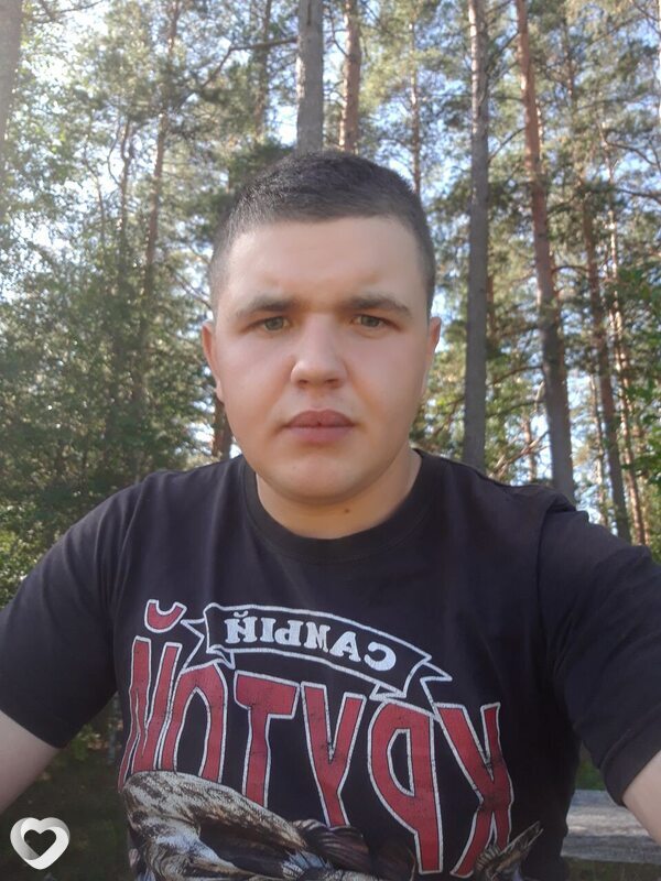 Валерий, 20, Кингисеппе — анкета №3918856