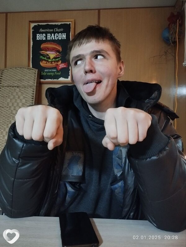 Alexsey, 21, Шымкенте — анкета №3919138