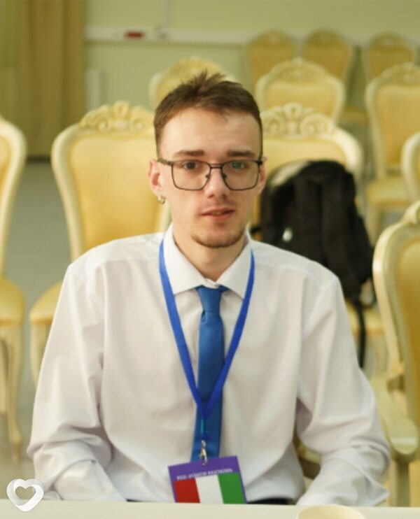 Владимир, 21, Екатеринбурге — анкета №3919283