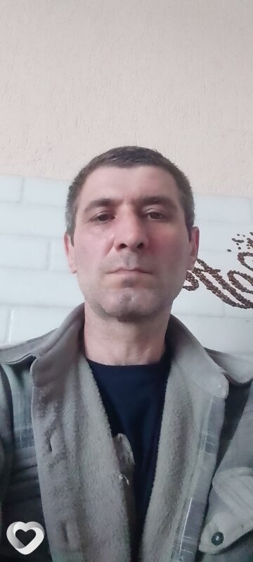 Виктор, Брагин