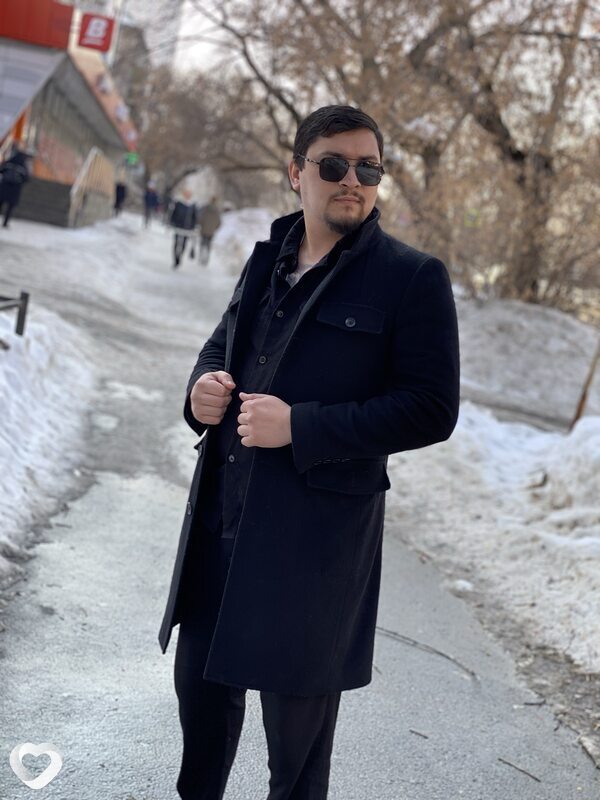 Артем, 26, Екатеринбурге — анкета №3921482