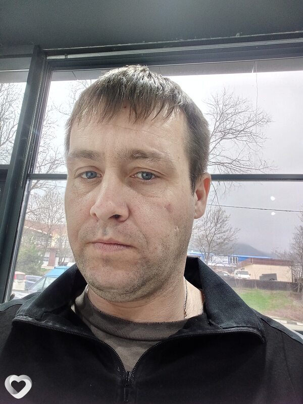 Дмитрий, 37, Геленджике — анкета №3921015