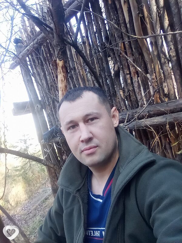 Михаил, 35, Усолье-Сибирское — анкета №3921301
