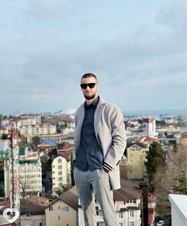 Артем, 23, Краснодаре — анкета №3921287