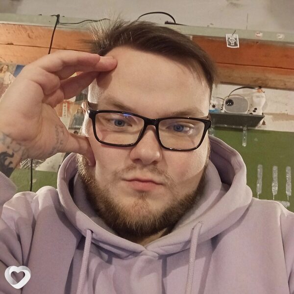 Максим, 24, Ижевске — анкета №3921462