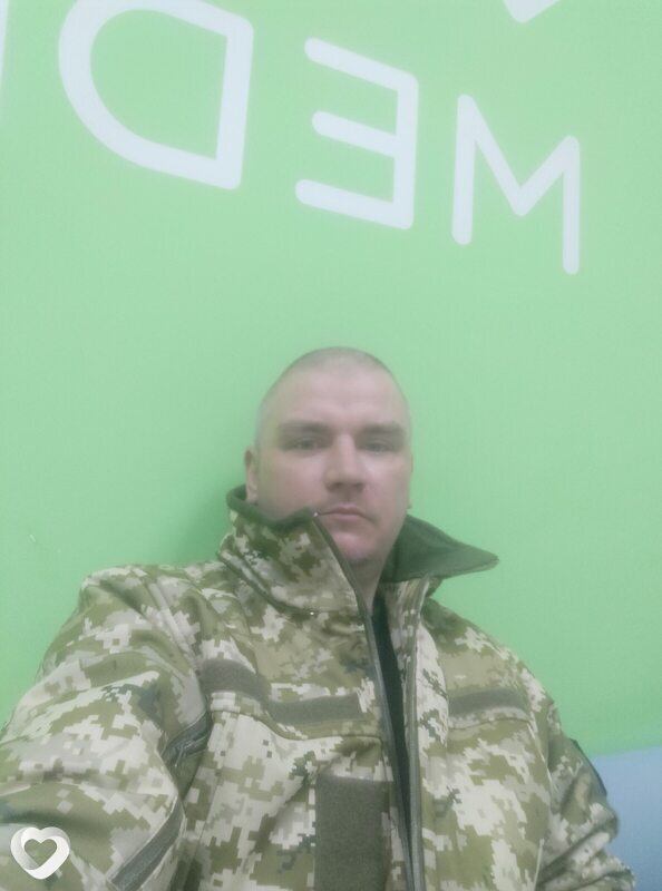 Виктор, 36, Каменское — анкета №3921846