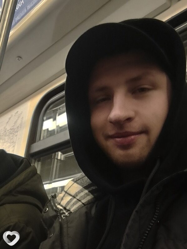 Иван, 22, Москве — анкета №3921725
