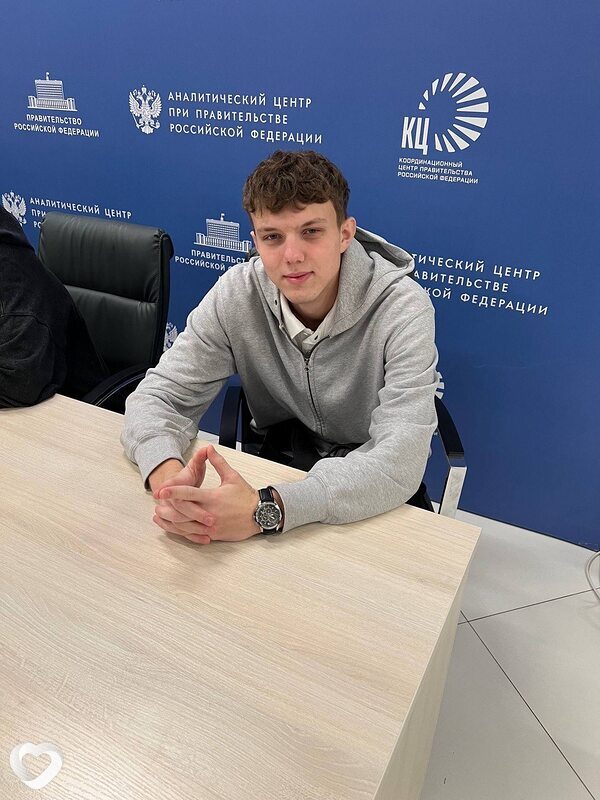Станислав, 18, Москве — анкета №3922327