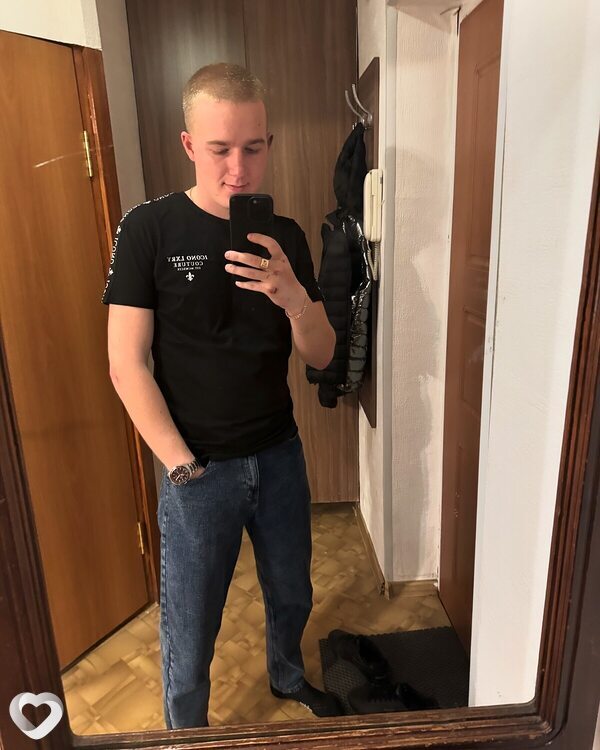Alex, 27, Новопскове — анкета №3922689