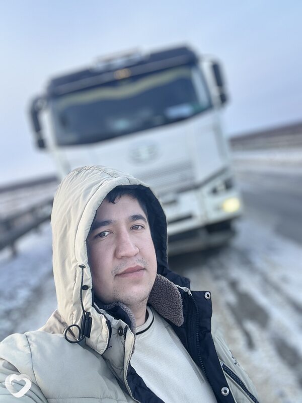 Умид, 24, Хабаровске — анкета №3923516