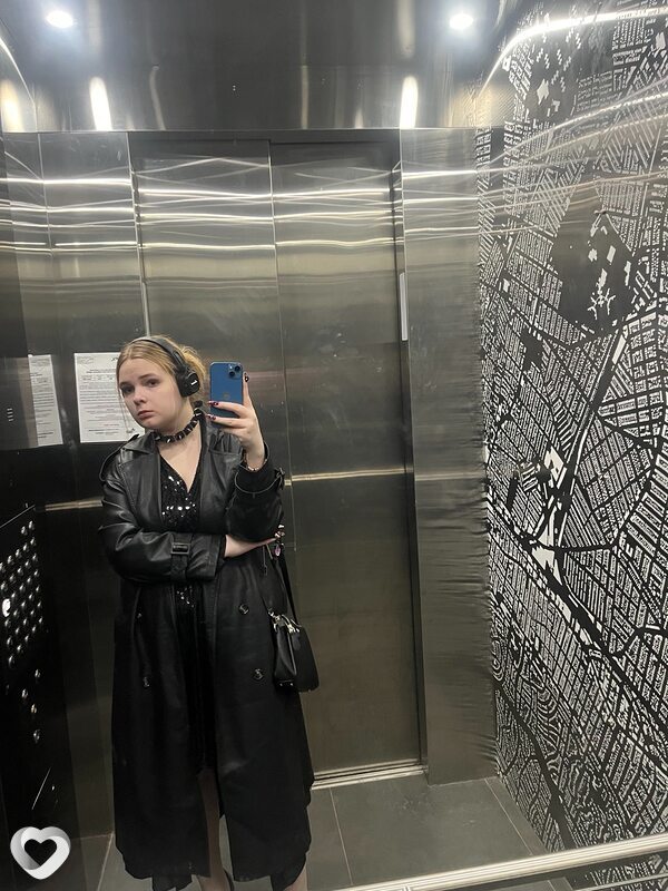 Викуся, 19, Москве — анкета №3923737
