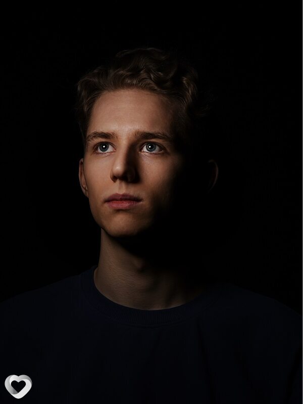 Максим, 20, Санкт-Петербурге — анкета №3924391