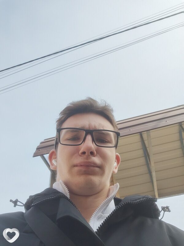Ярик, 19, Сальске — анкета №3924571