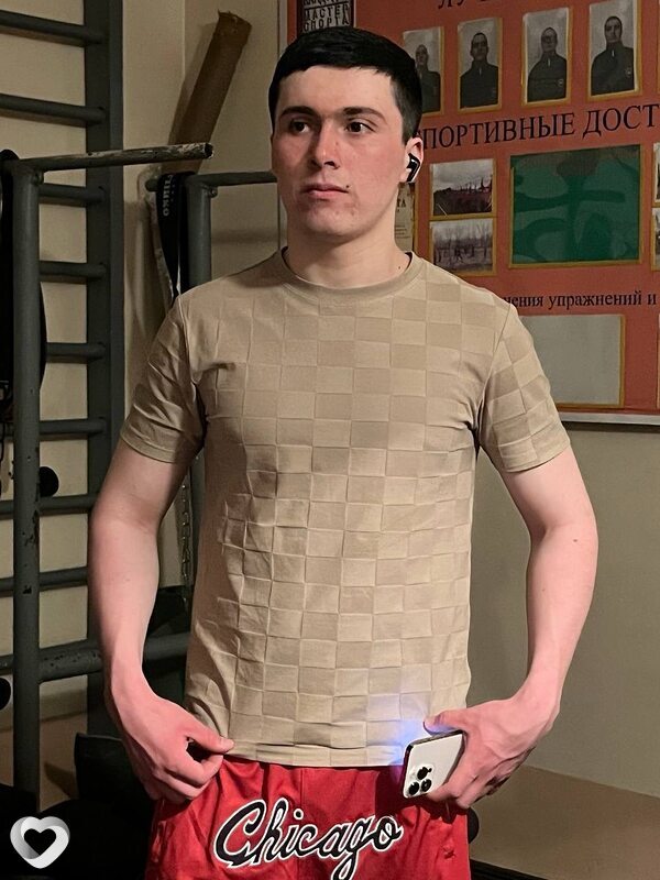 Джони, 19, Алейске — анкета №3925167