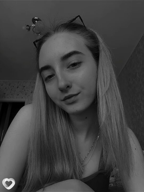 Ксения, 18, Омске — анкета №3924901