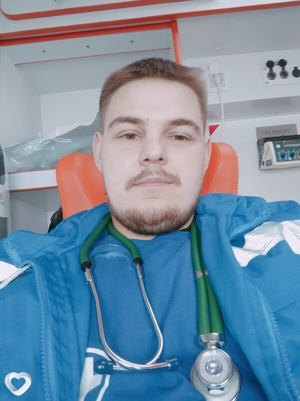 Иван, 23, Курске — анкета №3925376