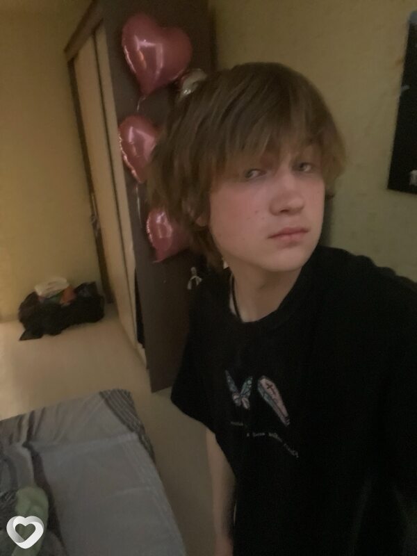 Александр, 20, Ярославле — анкета №3925433