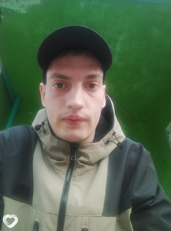 Юрий, 25, Лесозаводске — анкета №3925709