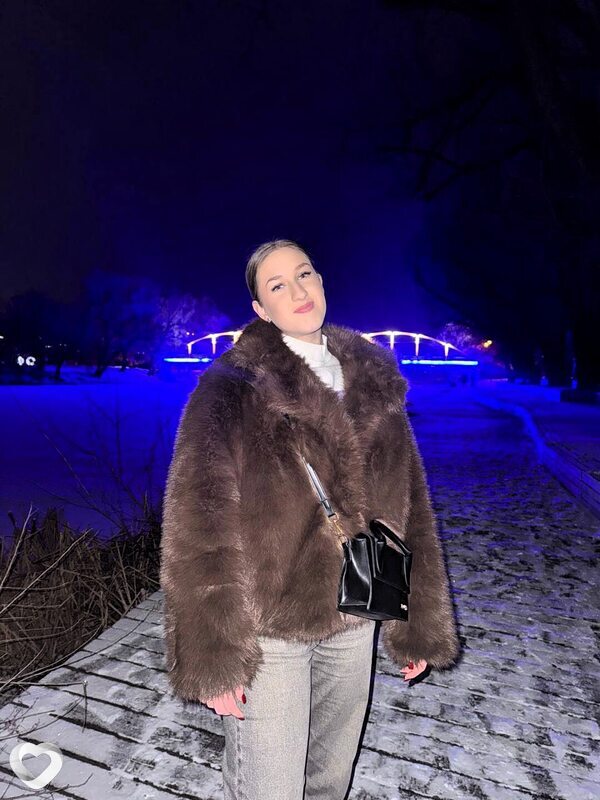 Анна, 18, Белгороде — анкета №3926417