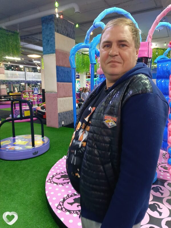 Виктор, 49, Геленджике — анкета №3926613