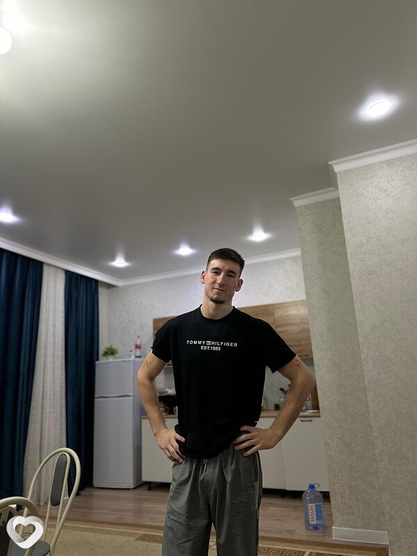 Алексей, 21, Алматы — анкета №3927315