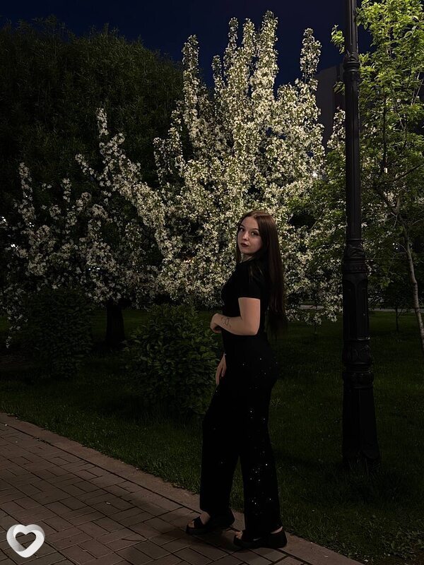 Ирина, 27, Донецке — анкета №3927419