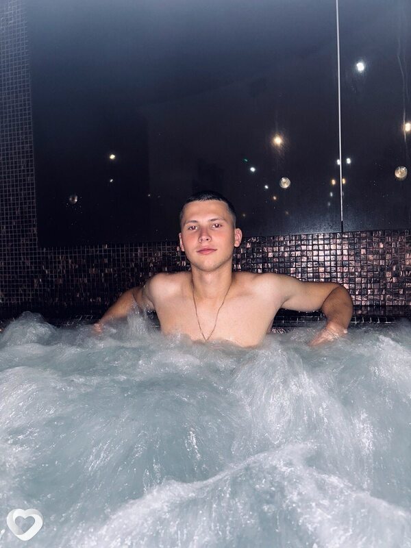 Кирилл, 21, Могилев — анкета №3927777