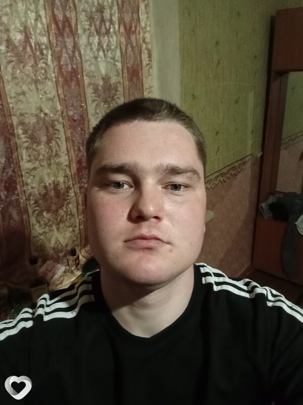 Данила, 21, Новокуйбышевске — анкета №3928147