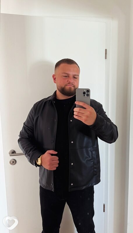 Даник, 27, Сургуте — анкета №3928207