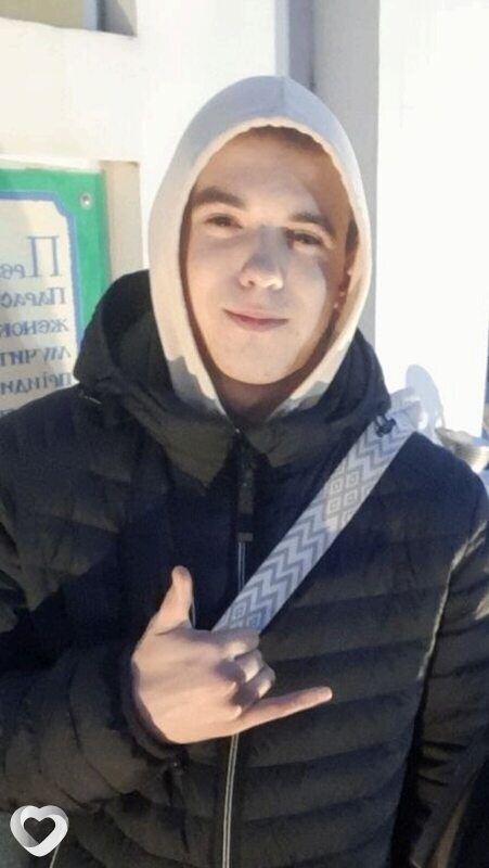 Денис, 20, Красноярске — анкета №3928309