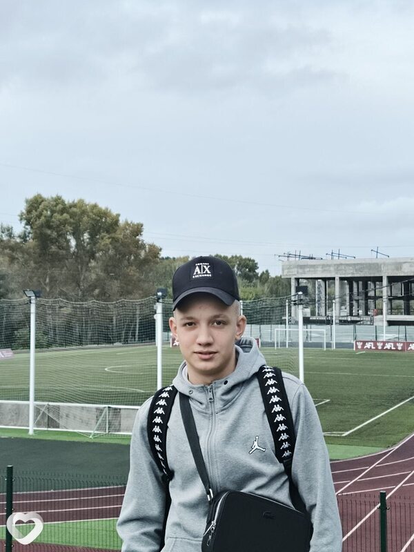 Даниил, 18, Новосибирске — анкета №3928394