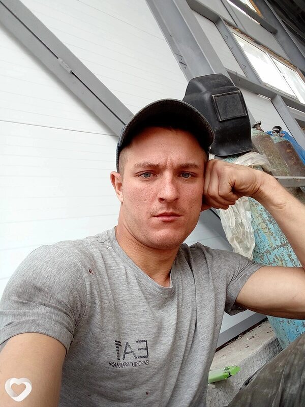 Андрей, 28, Шахтах — анкета №3928776