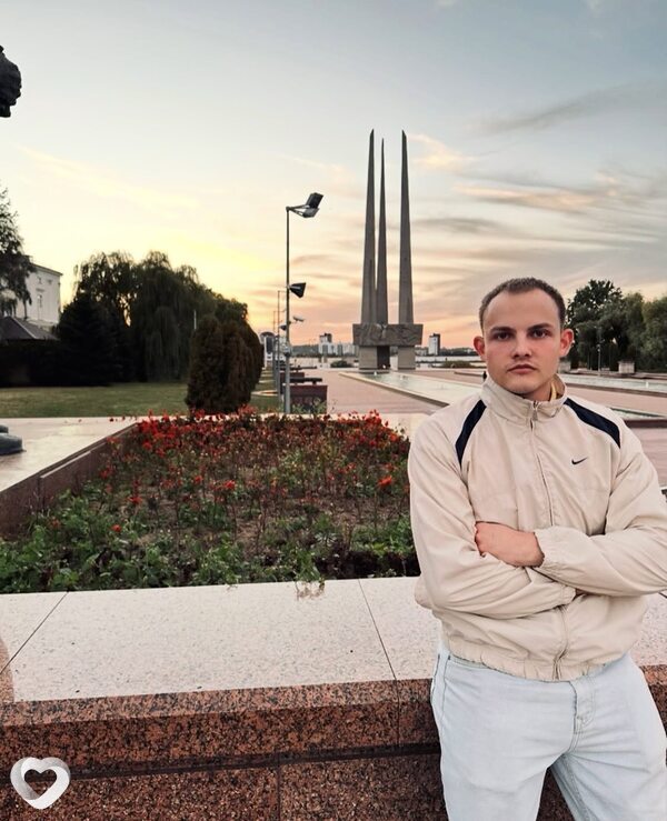 Даниил, 22, Орше — анкета №3929429
