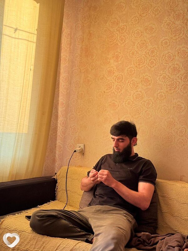 Зубайр, Донецк