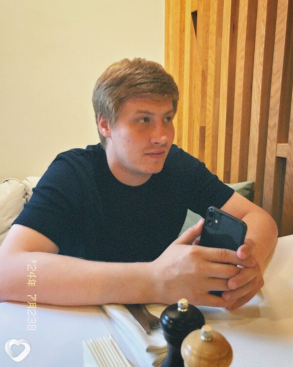 Илья, 28, Белове — анкета №3929578