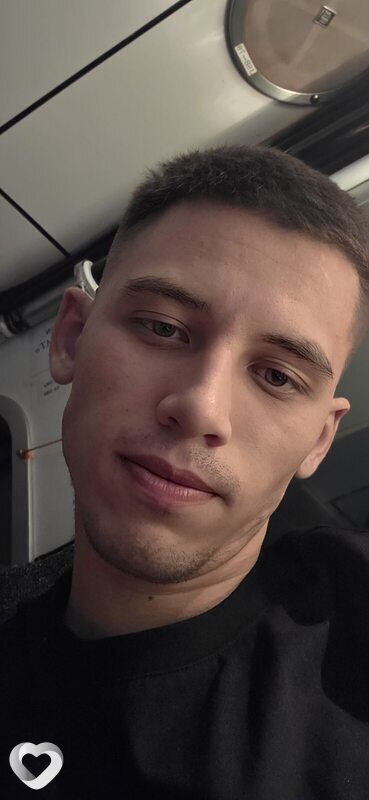 Анатолий, 23, Петропавловске-Камчатском — анкета №3929784