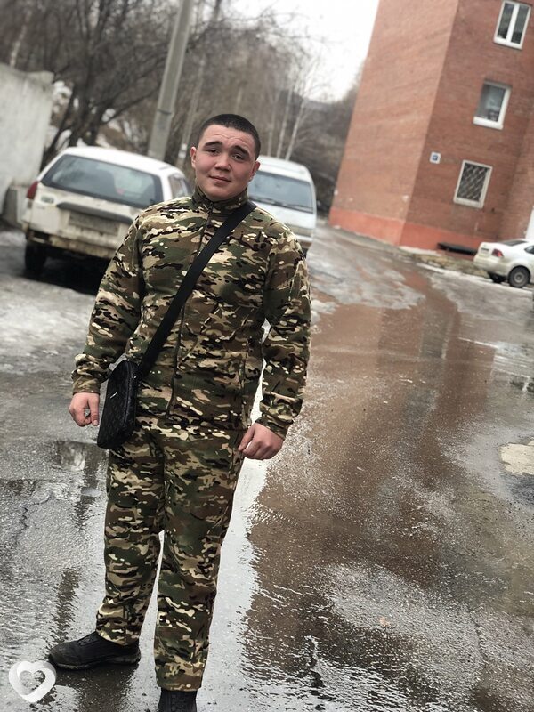 Артем, 18, Иркутске — анкета №3930128