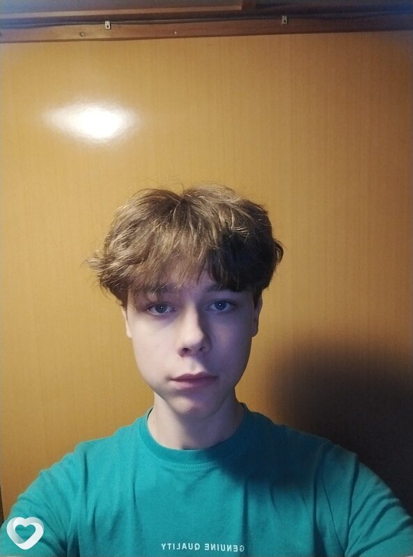 Максим, 18, Хмельницком — анкета №3930581