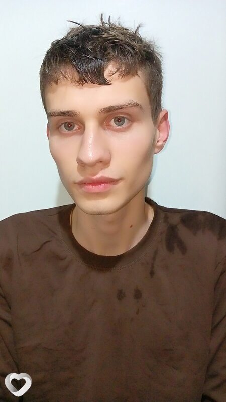 Александр, 19, Москве — анкета №3930588