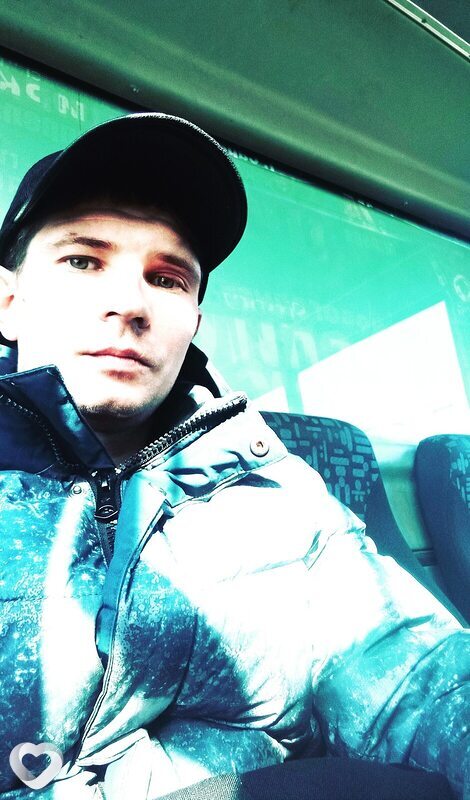 Олег, 31, Саратове — анкета №3930663