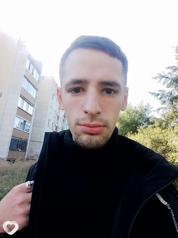Михаил, 27, Комсомольске-на-Амуре — анкета №3930755