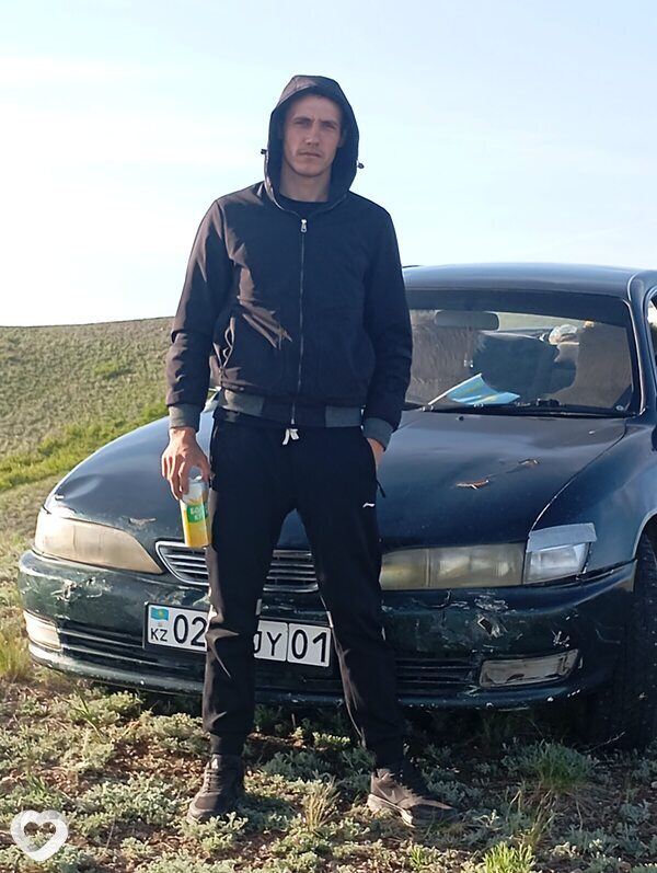 Максим, 27, Караганде — анкета №3930724