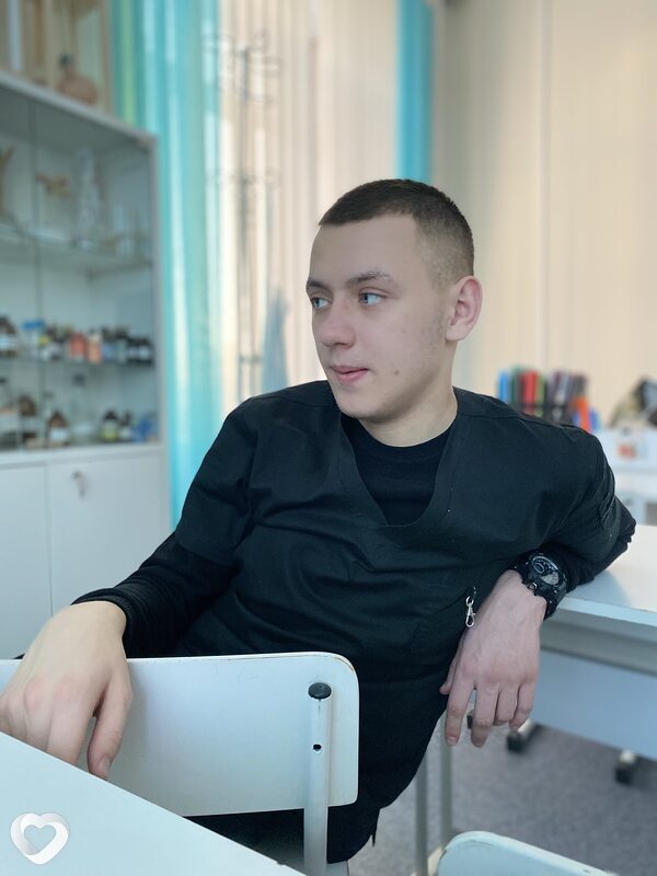 Владимир, 18, Черемхове — анкета №3930686