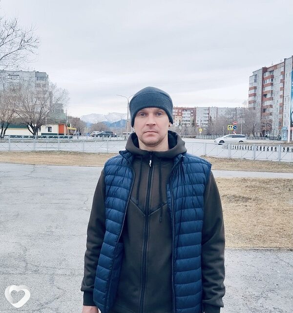 Валерий, 41, Саяногорске — анкета №3931294