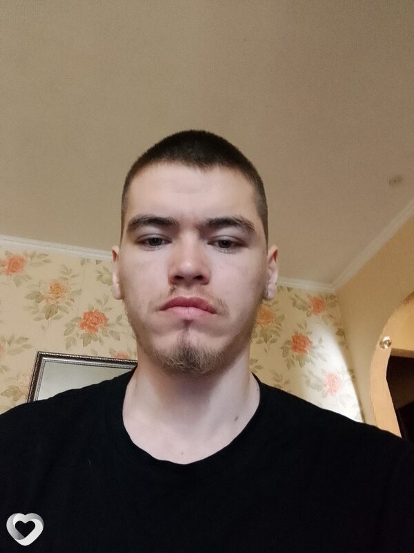 Андрей, 24, Барнауле — анкета №3931105
