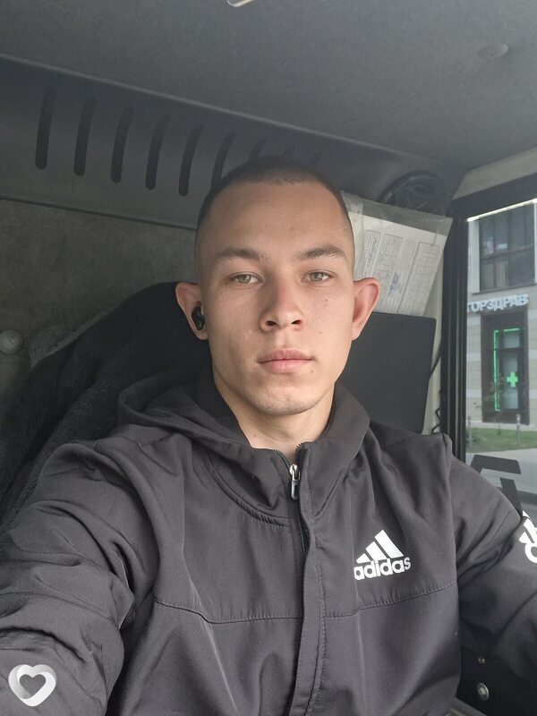 Алексей, 21, Москве — анкета №3931677