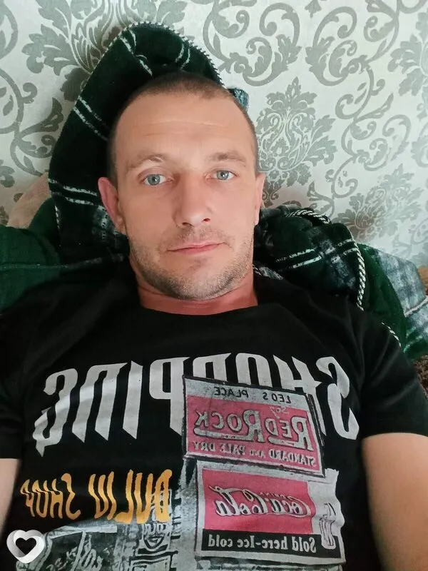 Александр, 41, Бийске — анкета №3931650