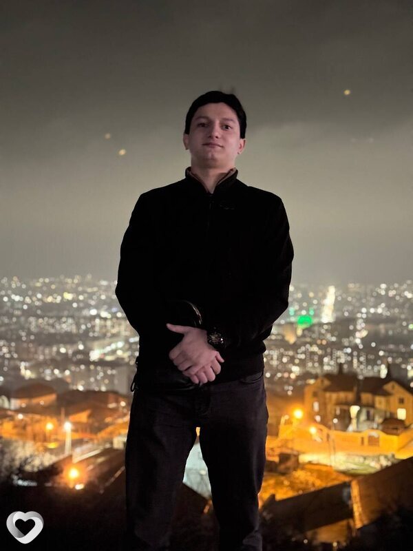 Исрапил, 21, Луганске — анкета №3933251